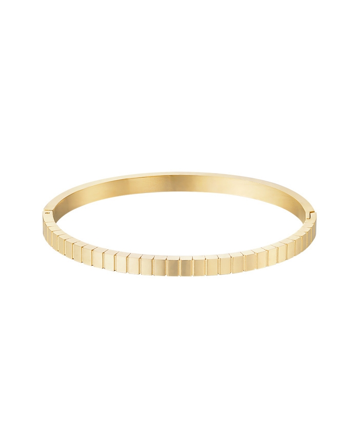 SLAVENARMBAND MET STREEPJES GOUD