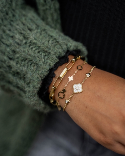 ARMBAND MET KLAVER WIT