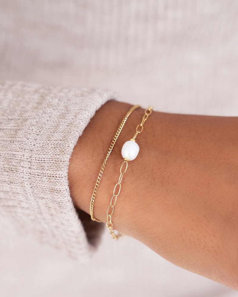 ARMBAND MET SCHAKELS EN PAREL