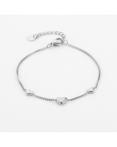 ARMBAND MET DRIE HARTJES ZILVER