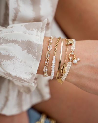 Gossip ARMBAND MET ZEEBEDELS GOUD