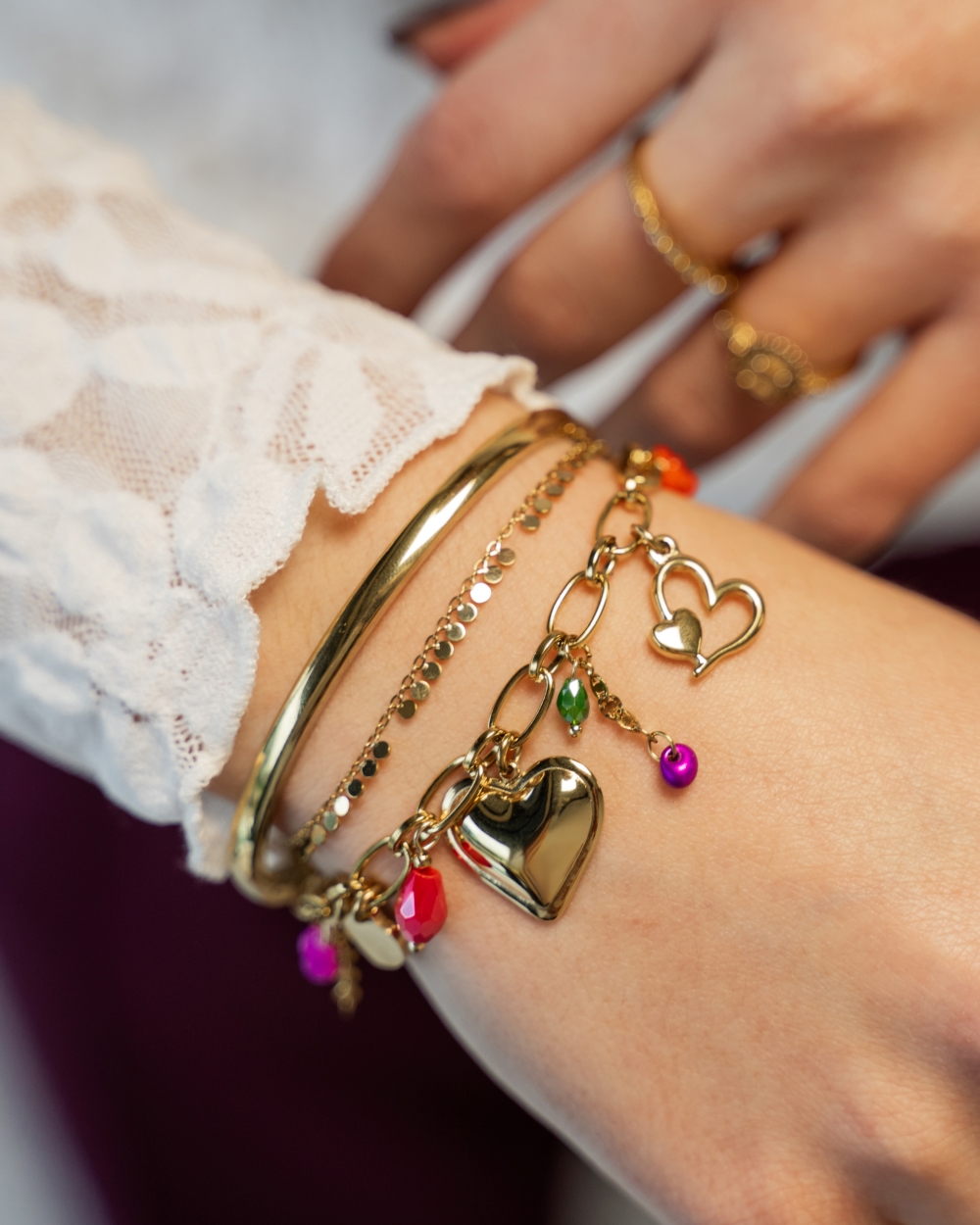 ARMBAND MUNTJES SMALL GOUD