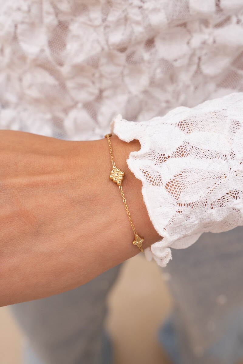ARMBAND MET RUITJES GOUD