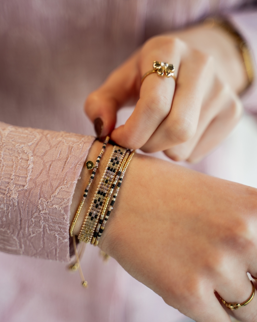 ARMBAND NESS LA VIDA MOCHA