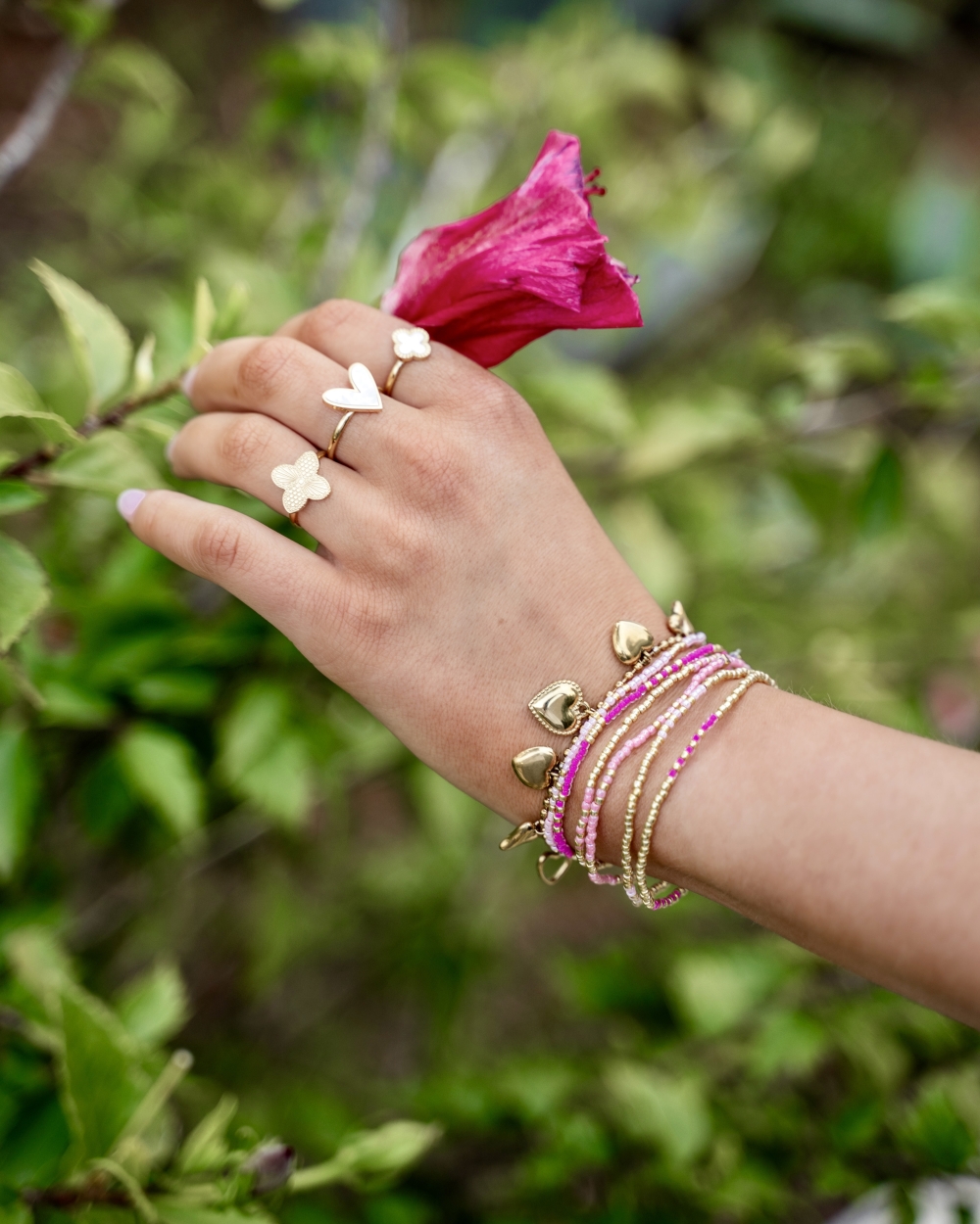 BEDELARMBAND HARTJES GOUD