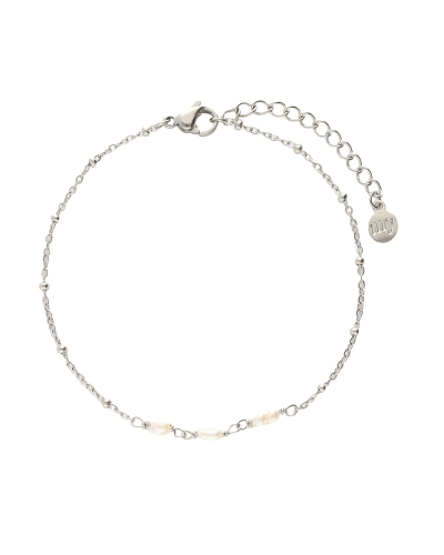 ARMBAND MET DRIE ZOETWATERPARELS & BOLLETJES ZILVER