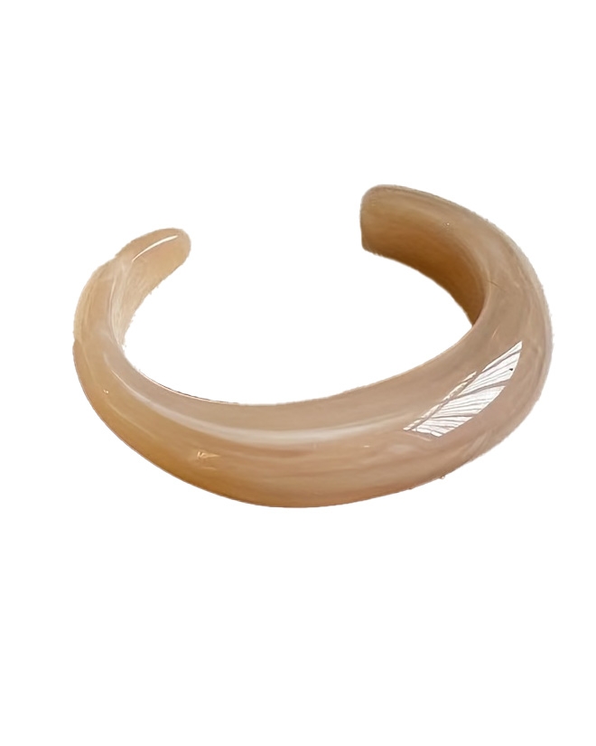 OPEN RESIN BANGLE SMALL 