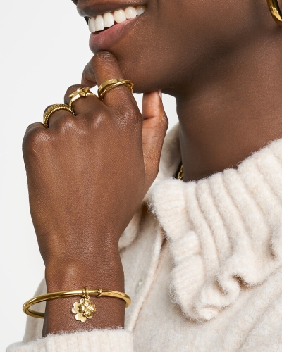 GRATITUDE BANGLE MET KLAVERS GOUD
