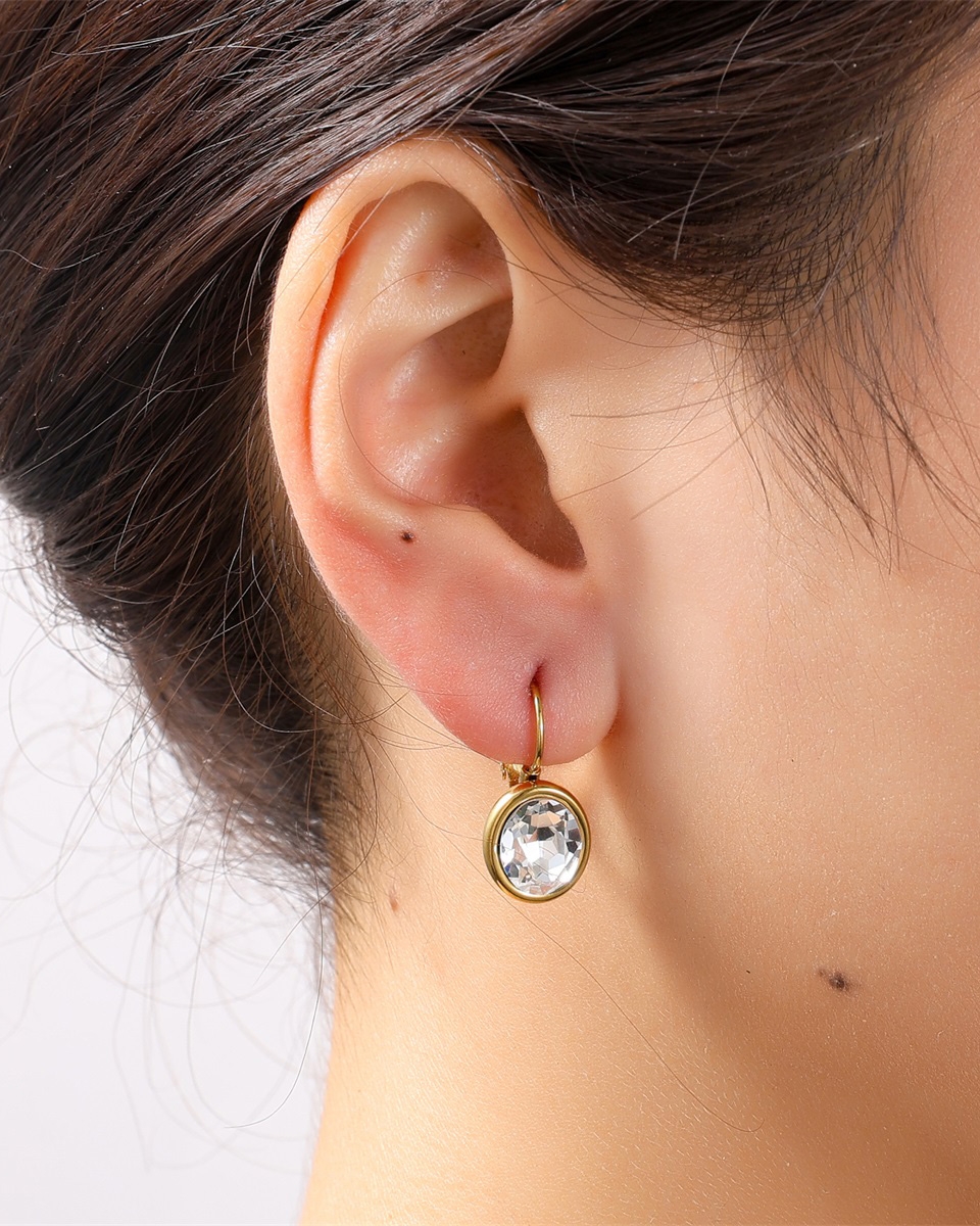 OORBELLEN MET STEEN CRYSTAL