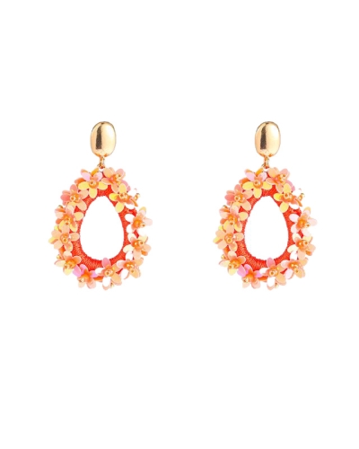 DRUPPEL OORBELLEN MET BLOEMEN ROZE