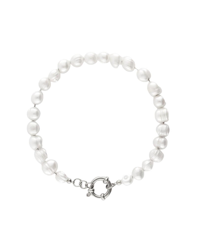 ARMBAND MET NATUURLIJKE PARELS EN SLOTJE ZILVER 
