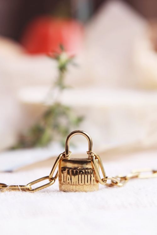 KETTING MET SLOT L'AMOUR GOUD