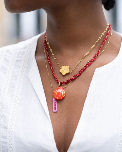 ART SCHAKELKETTING MET BLOEM GOUD