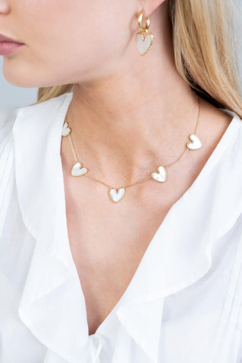 KETTING MET PARELMOER HARTJES