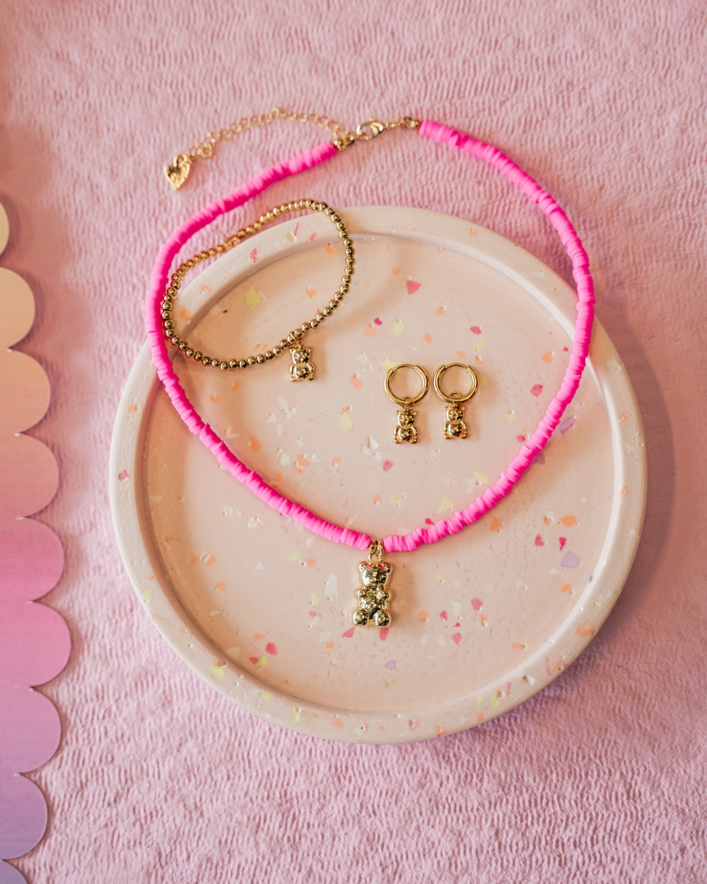 MEISJESKETTING KRALEN EN BEERTJE ROZE