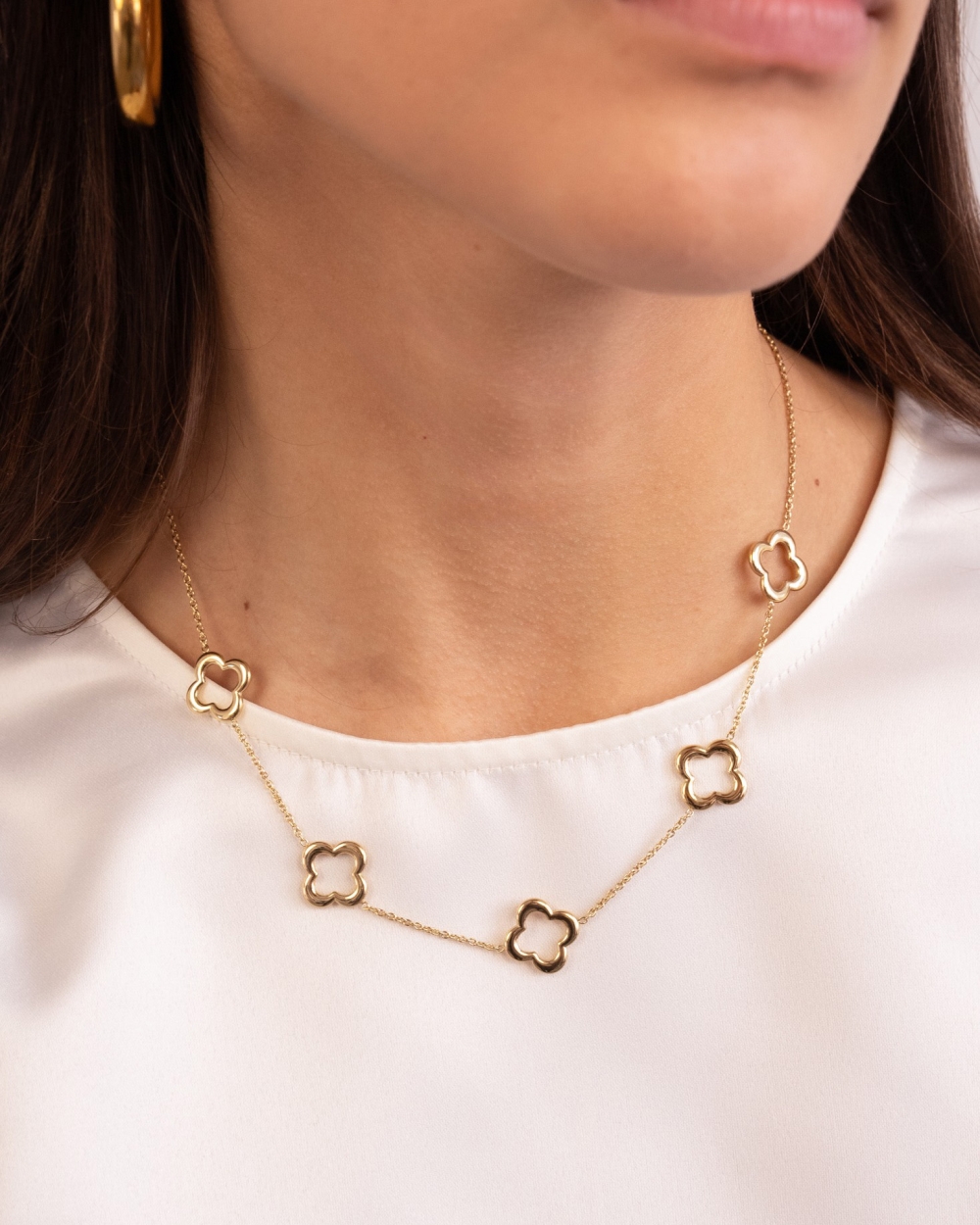 KETTING MET VIJF KLAVERS