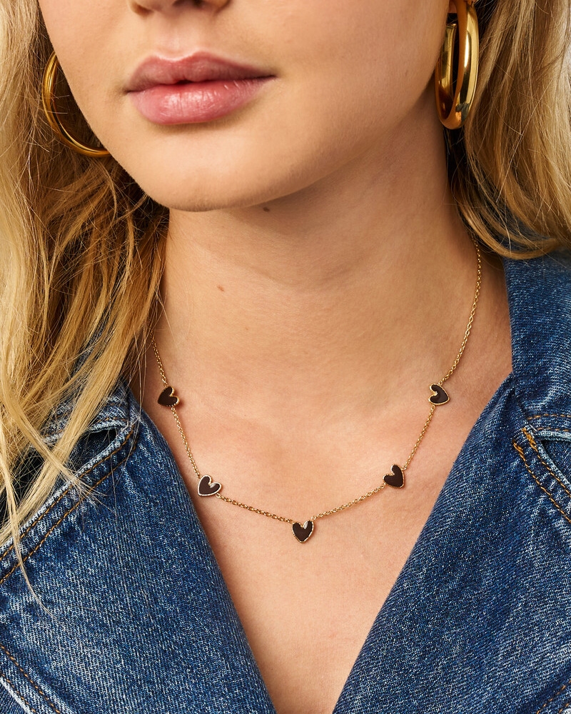 KETTING MET BRUINE HARTJES