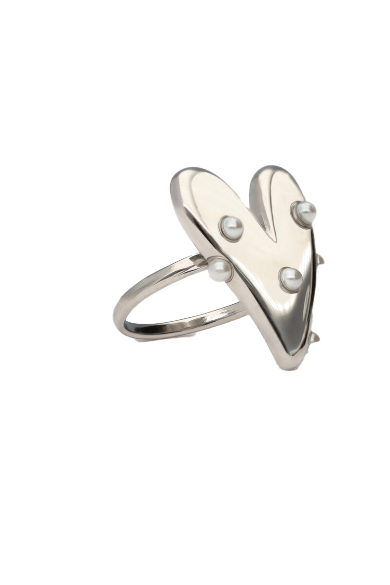 RING MET GROOT HART EN PARELS ZILVER