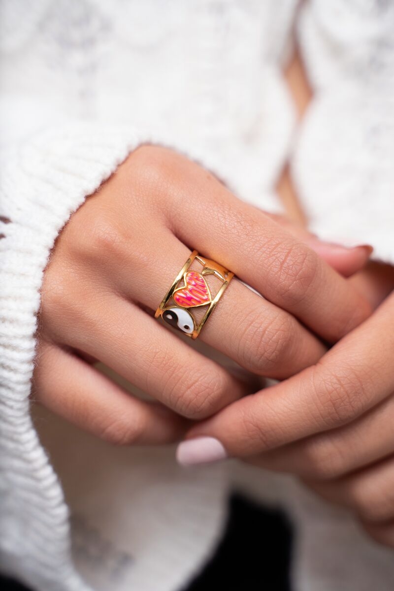 RING STATEMENT YIN YANG