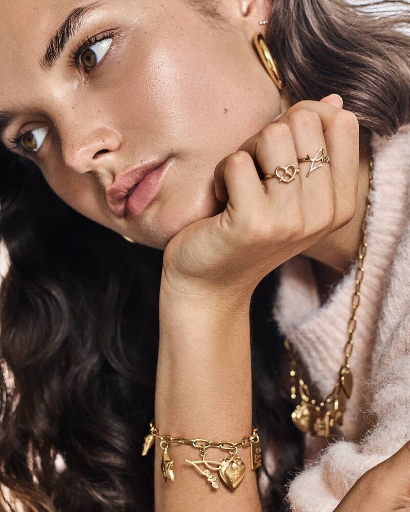 BOLD RING LOVE