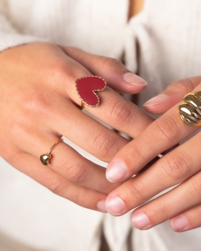 RING BURGUNDY HEART GOUD