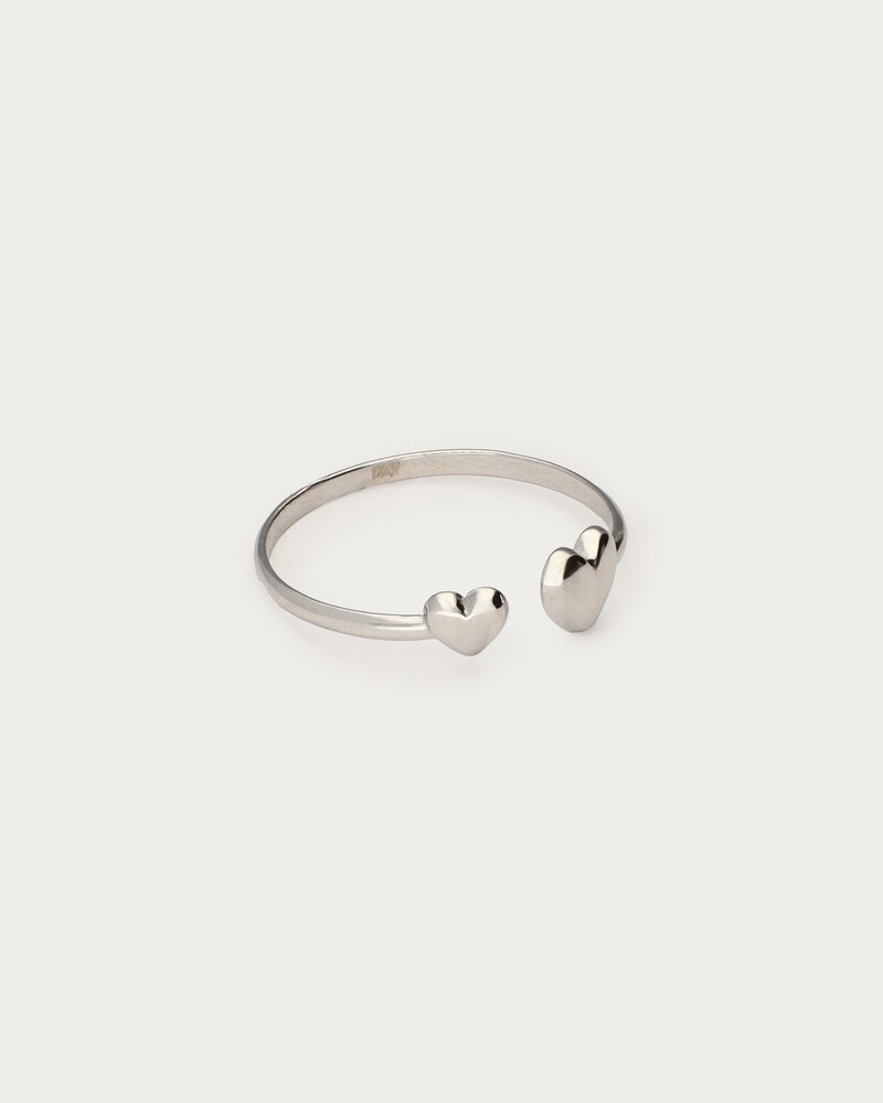 RING MET DUBBEL HARTJE