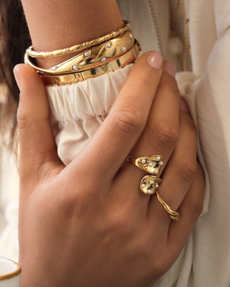 BOLD RING MET TWIST