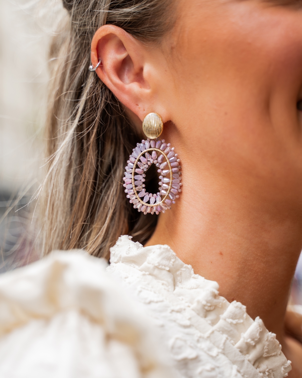 OVALEN OORSTEKERS BEADS LILA