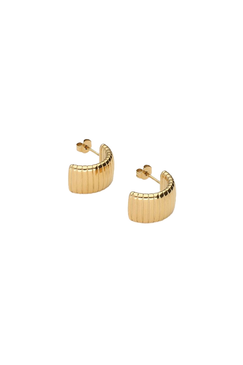 HALVE OORRINGEN MET RIBBELS GOUD