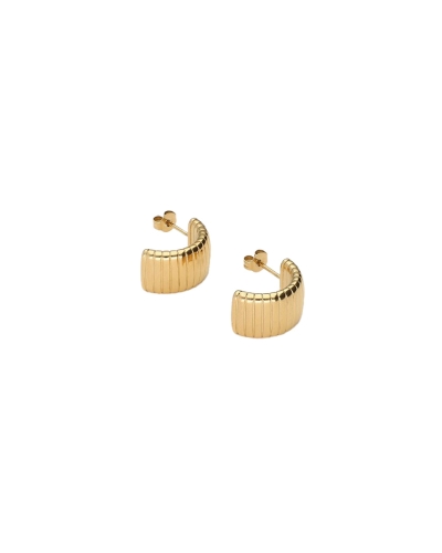 HALVE OORRINGEN MET RIBBELS GOUD