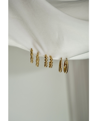 OVALEN OORSTEKER TWIST GOUD