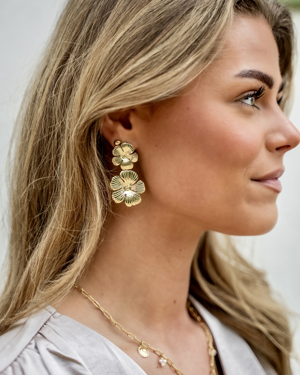 STATEMENT OORBELLEN FLOWER GOUD