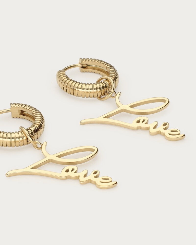 BOLD OORBELLEN LOVE