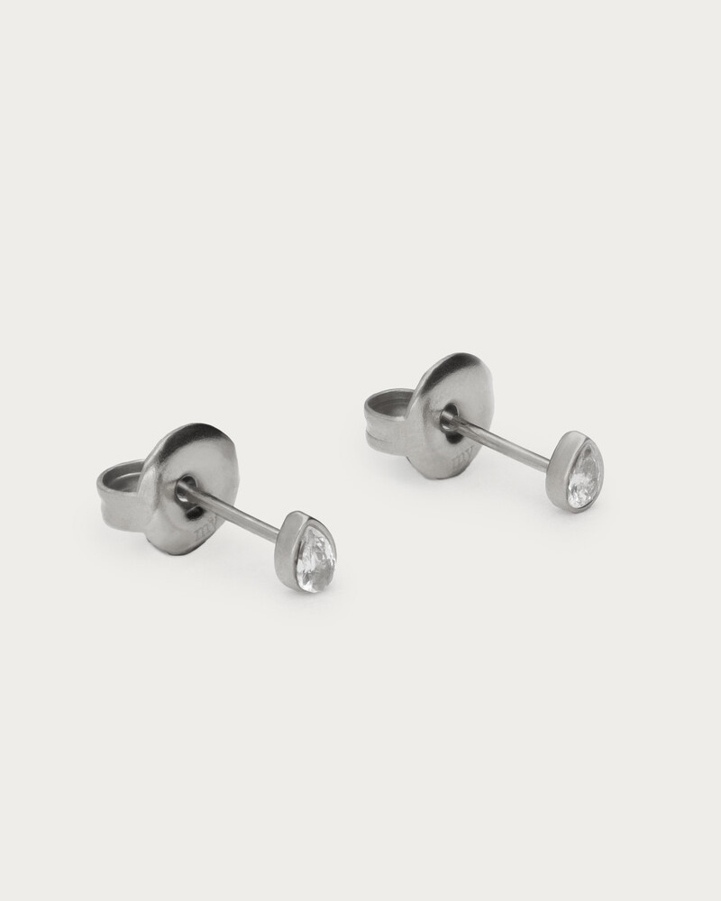STUDS MET STRASS DRUPPEL