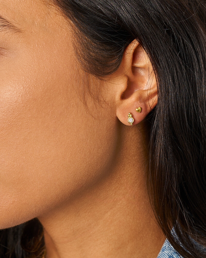 STUDS MET TRANSPARANTE DOTS