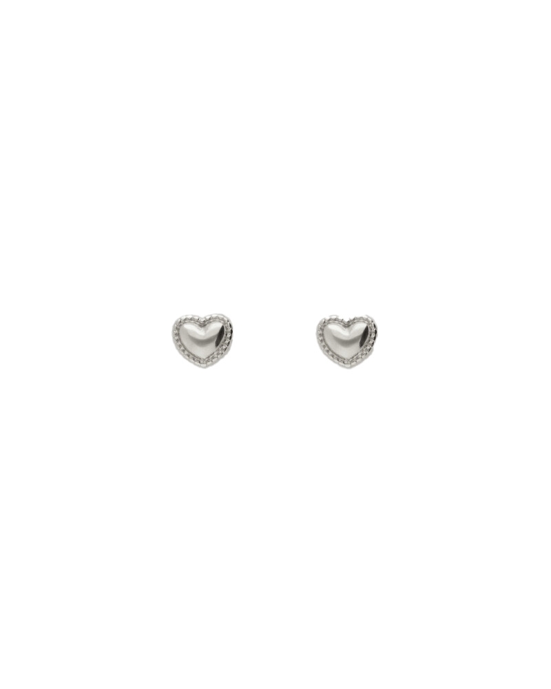 STUDS MET HARTJE EN DOTS