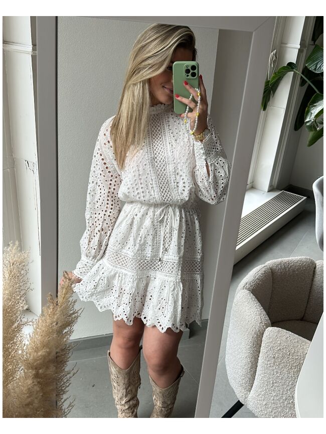 broderie jurk
