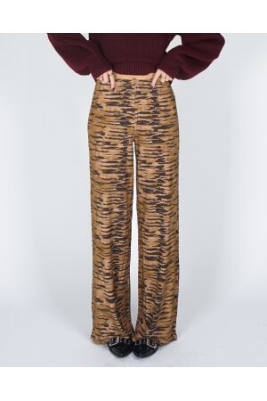 HARPER & YVE  HARPER & YVE