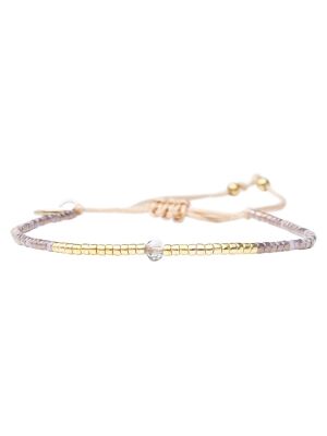 BELLE MAIS PAS QUE }