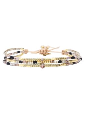 BELLE MAIS PAS QUE }