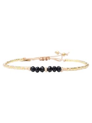 BELLE MAIS PAS QUE }