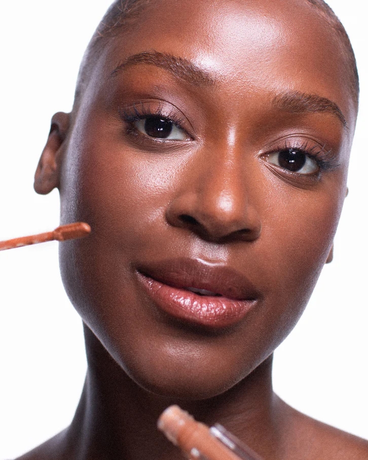 BRIGHTENING CONCEALER DEEP