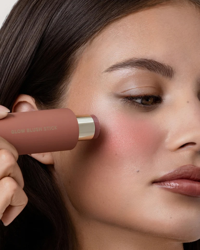 GLOW BLUSH STICK TENDER