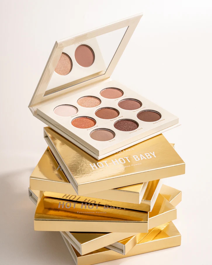 HOT HOT BABY EYESHADOW PALETTE BRUIN
